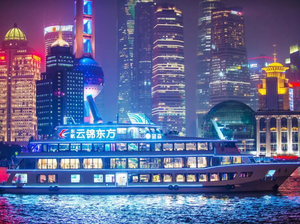 Shanghai Skyline and Yu Garden Travel Guide