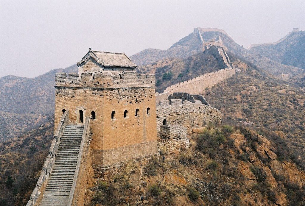 Travel guide photo for Jinshanling & Simatai Great Wall: Night Illumination, Cable Cars & Wild Hiking Guide