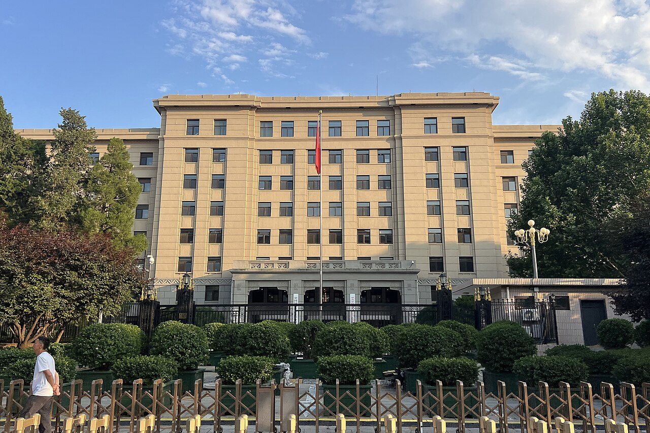 China Sleeper Trains: Soft Sleeper vs Hard Sleeper & Overnight Routes Guide transport and landscape