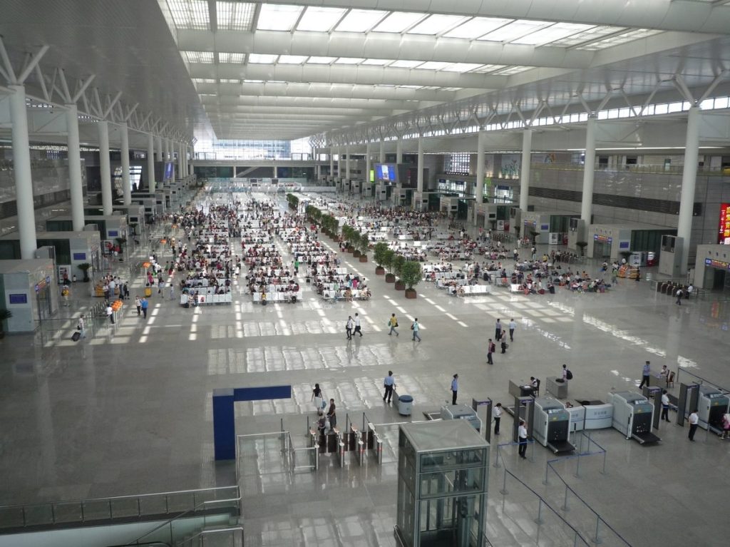 China Travel Planning Pitfalls: Outdated Blog Advice, Hotel Registration Errors, and Exhausting Itineraries