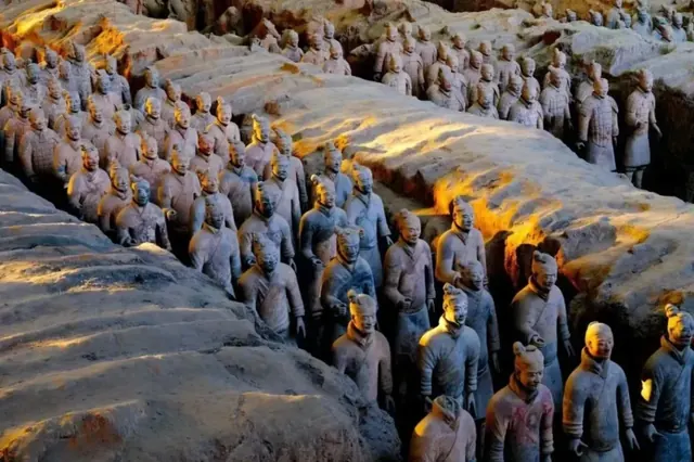 Xi'an Terracotta Warriors and Ancient City Walls